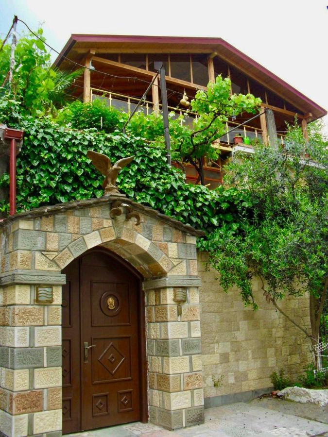 Alimeti Guesthouse Berat Exterior photo