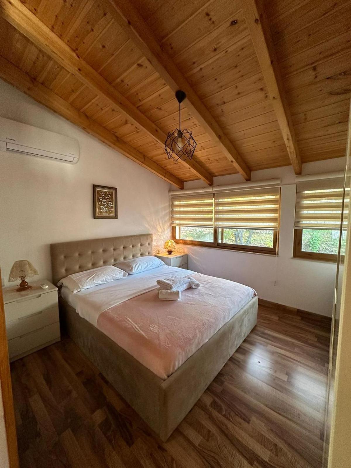 Alimeti Guesthouse Berat Exterior photo